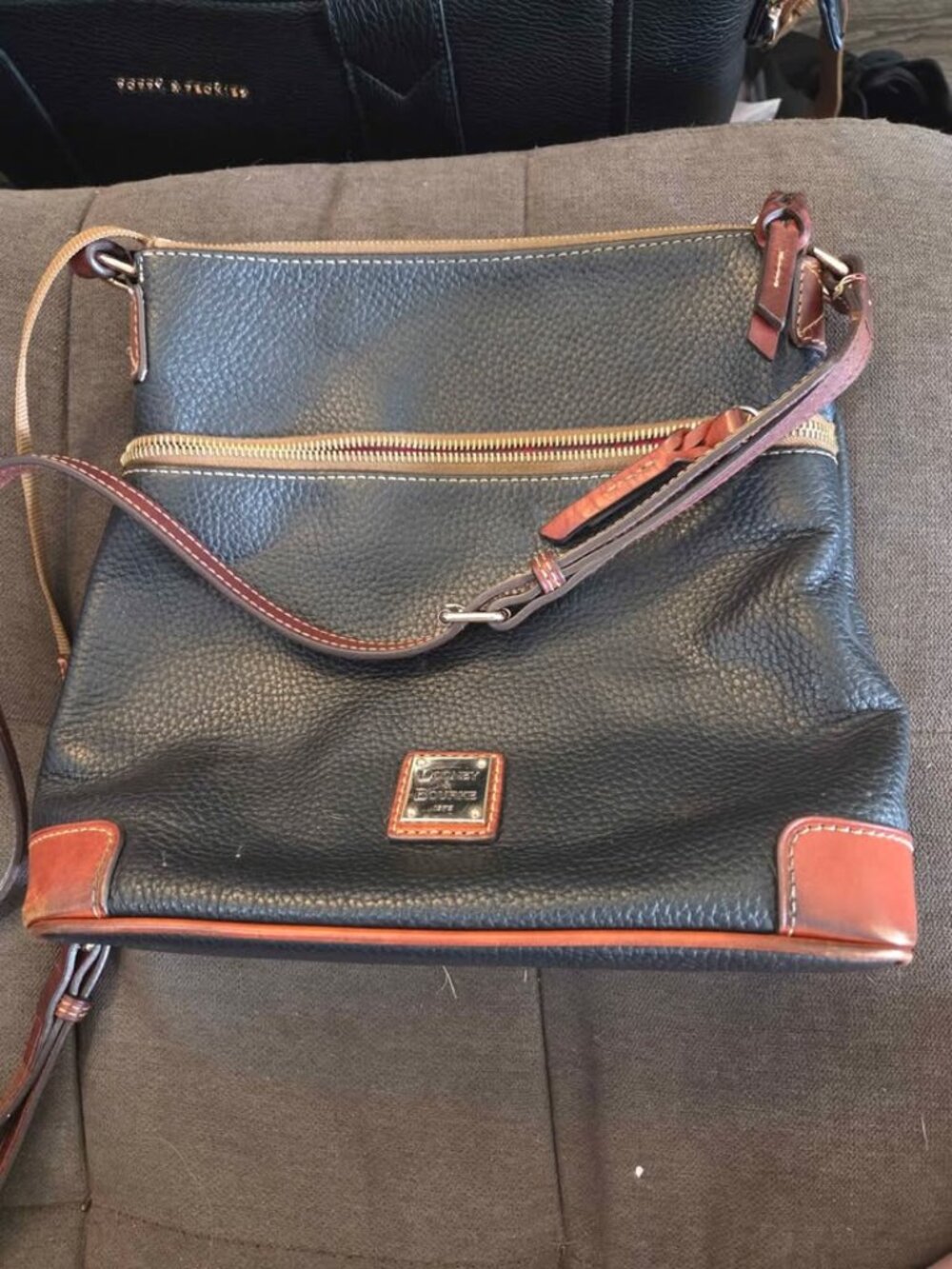 Dooney & Bourke Pebble Grain Leather Contrast Trim Crossbody Bag